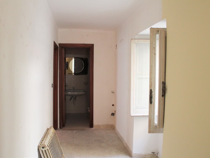 Casa Semi Indipendente in Vendita a Lanciano, 30'000€, 64 m²
