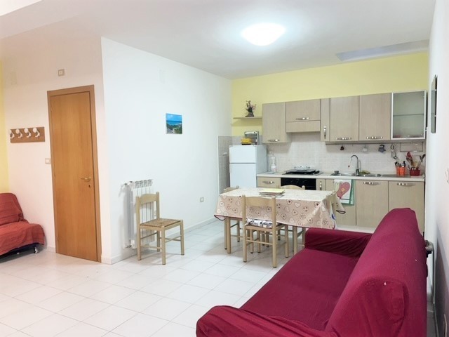 Trilocale in Vendita a Fossacesia, zona Fossacesia Marina, 44'000€, 94 m², arredato