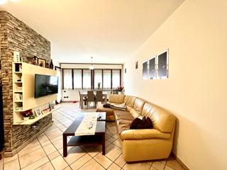 Appartamento in Vendita a Roncofreddo, zona Gualdo, 139'000€, 100 m², con Box