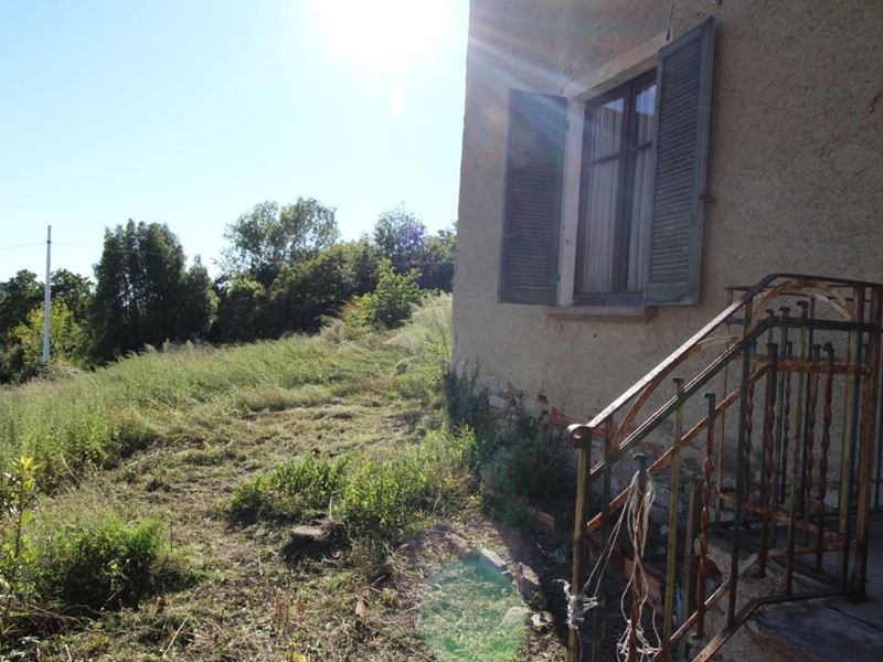 Rustico in Vendita a Nebbiuno, 110'000€, 160 m²