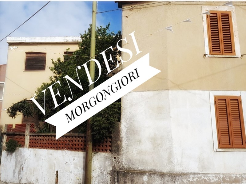 Casa Indipendente in Vendita a Morgongiori, zona centrale, 40'000€, con Box