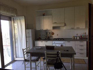 Bilocale in Vendita a Santa Teresa di Riva, zona sparagona, 63'000€, 50 m², arredato, con Box