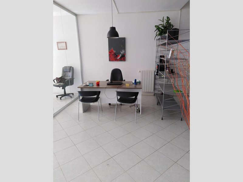 Ufficio in Affitto a Livorno, 150€, 1 m²