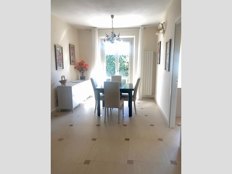 Casa Semi Indipendente in Vendita a Ameglia, zona Fiumaretta, 270'000&euro;, 136 m²