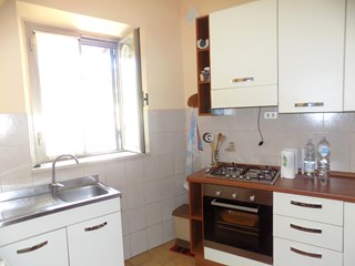 Casa Indipendente in Vendita a Capannori, zona CAMIGLIANO, 79'000€