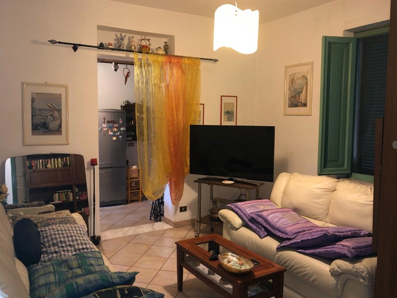 Casa Indipendente in Vendita a Massa, 290'000€, 93 m², arredato