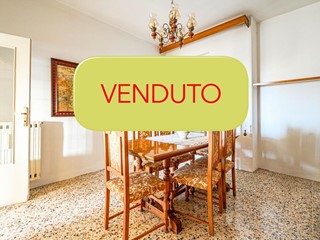 Appartamento in Vendita a Terricciola, zona Casanova, 97'000&euro;, 115 m², con Box