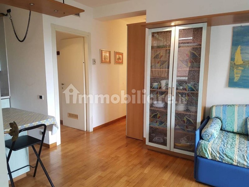 Bilocale in Vendita a Pietrasanta, zona Marina Di Pietrasanta, 330'000€, 50 m², arredato