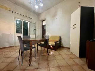 Bilocale in Vendita a Palermo, zona Romagnolo, 28'000€, 50 m²