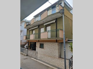 Bilocale in Affitto a Bellaria Igea Marina, zona Mare, 1'900€, 55 m², arredato