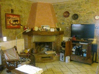 Casale in Vendita a Montopoli in Val d'Arno, zona Marti, 630'000€, 160 m²