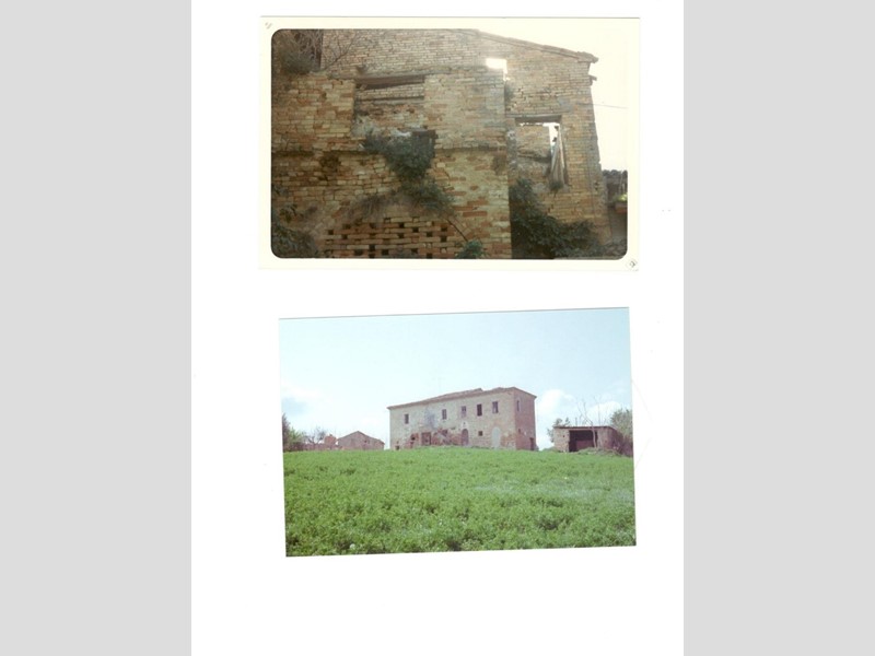 Casa Indipendente in Vendita a Offida, 300'000€, 1500 m²