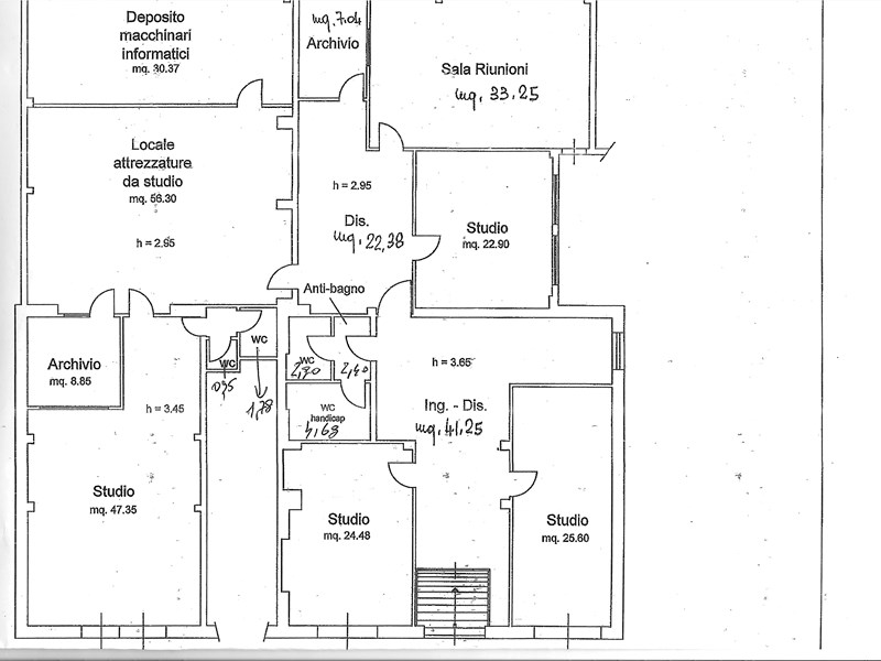 Ufficio in Vendita a Grosseto, 350'000€, 350 m²