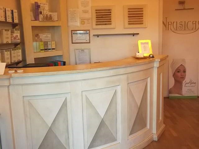 Attività commerciale in Vendita a Calcinaia, 88'000€, 180 m²