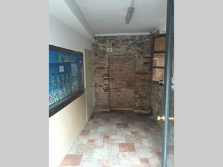 Immobile commerciale in Vendita a Pisa, 36'000€, 19 m²