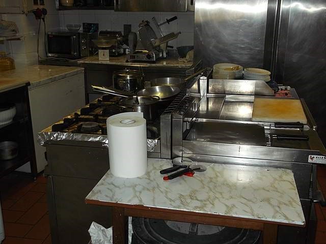 Attività commerciale in Vendita a Porcari, 70'000€, 98 m²