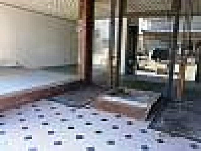 Immobile commerciale in Vendita a Ponsacco, 430'000€, 1500 m²