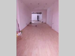 Immobile commerciale in Vendita a Viareggio, 450'000€, 120 m²