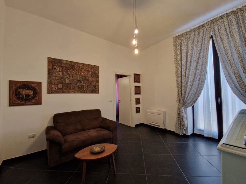 Bilocale in Affitto a Brindisi, 1'200€, 70 m², arredato