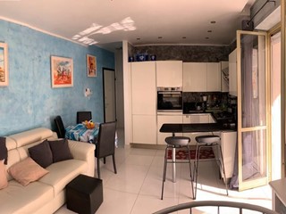 Appartamento in Vendita a Sanremo, 235'000€, 65 m²