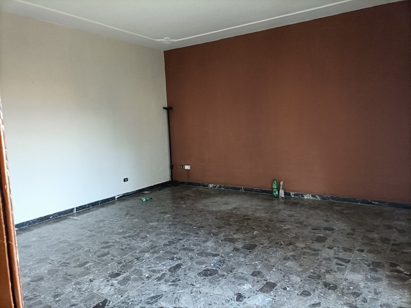 Casa Semi Indipendente in Vendita a Lamezia Terme, 260'000€, 235 m²