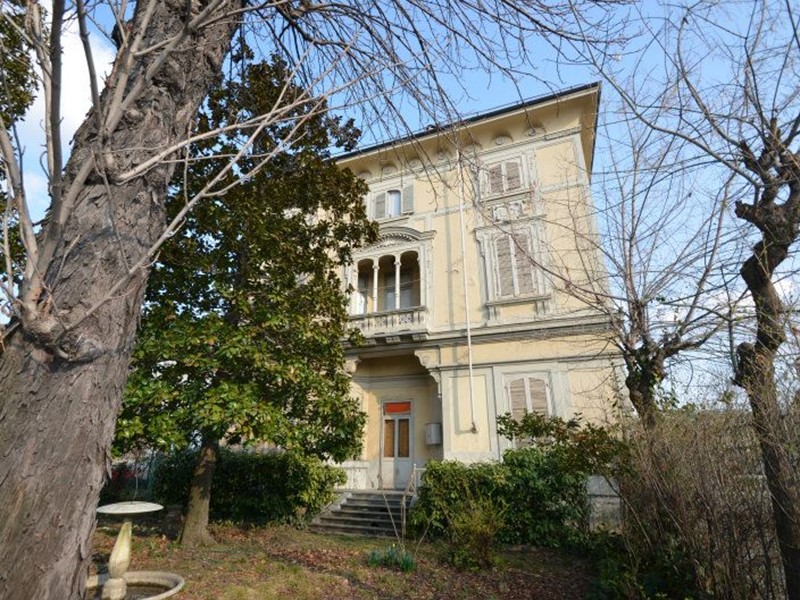 Appartamento in Affitto a Torino, zona Crocetta, 1250 m²