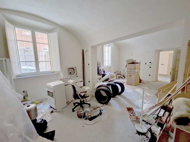 Quadrilocale in Vendita a Pisa, 365'000&euro;, 133 m², con Box