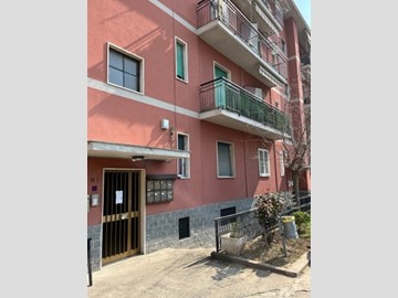 Magazzino in Vendita a Paderno Dugnano, 55'000€, 100 m²