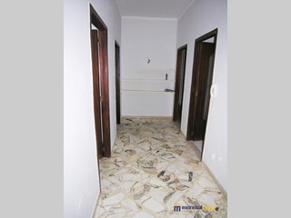 Negozio in Affitto a Pachino, 500&euro;, 80 m²