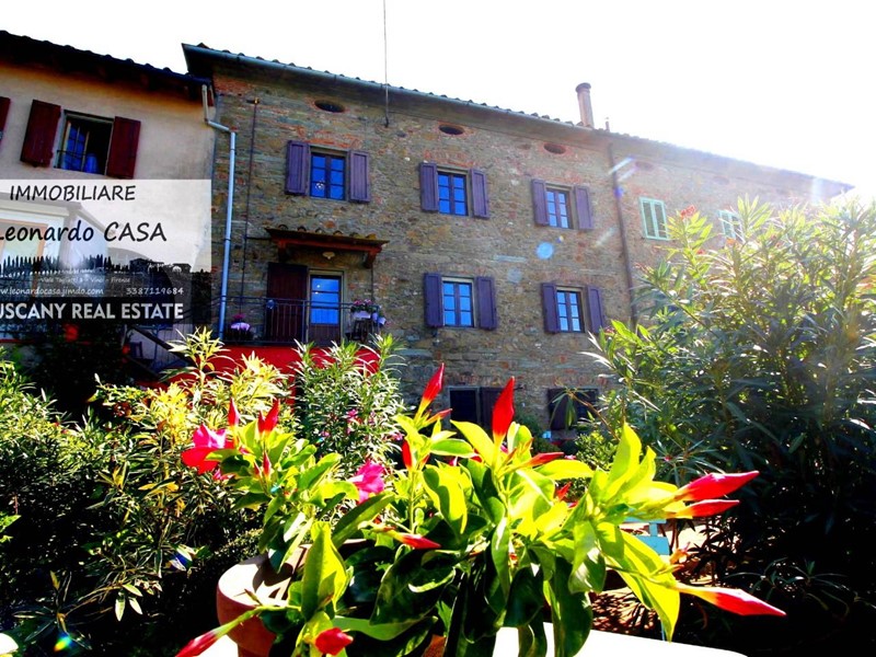 Casale in Vendita a Lamporecchio, 195'000€, 170 m²