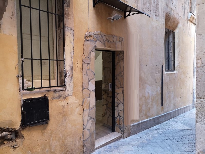 Negozio in Affitto a Siracusa, 500€, 24 m²