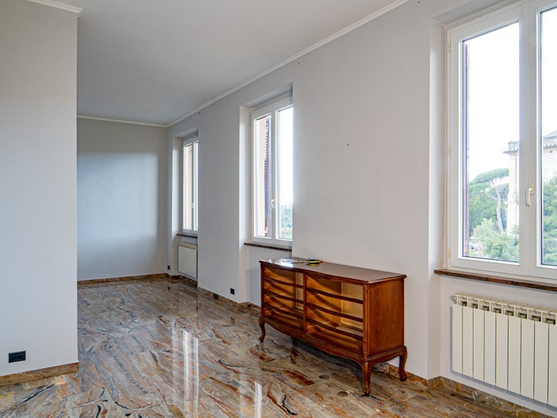 Appartamento in Vendita a Genova, zona Albaro, 450'000€, 127 m²