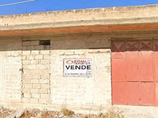 Rustico in Vendita a Vittoria, zona Via Dante di Nanni , 70'000€, 300 m²