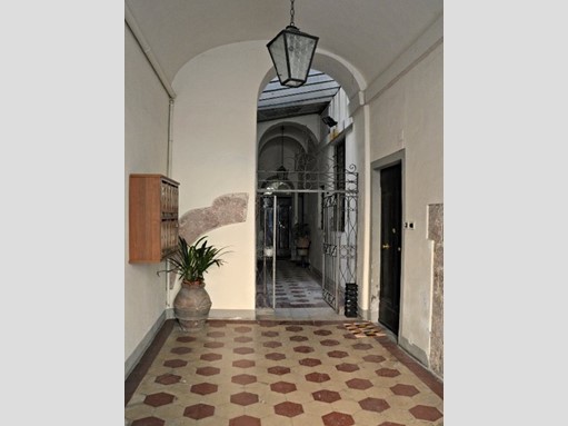 Appartamento in Vendita a Pisa, 475'000&euro;, 160 m², arredato