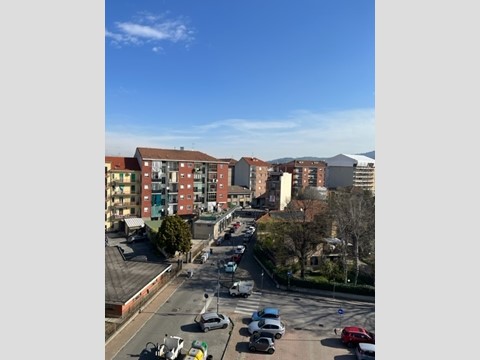 Appartamento in Vendita a Nichelino, 179'000€, 107 m², con Box