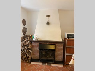 Casa Semi Indipendente in Vendita a Castiglione Chiavarese, zona Missano, 120'000€, 100 m²