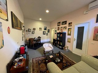 Ufficio in Vendita a Palermo, zona Michelangelo , 38'000€, 44 m²