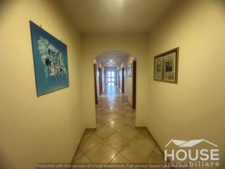 Immobile commerciale in Vendita a Belpasso, 500 m²