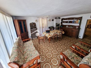 Casa Indipendente in Vendita a Pisa, zona Ospedaletto, 190'000€, 135 m², con Box