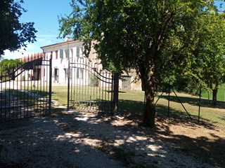 Rustico in Vendita a Baone, zona Valle S. Giorgio, 585'000€, 200 m², arredato