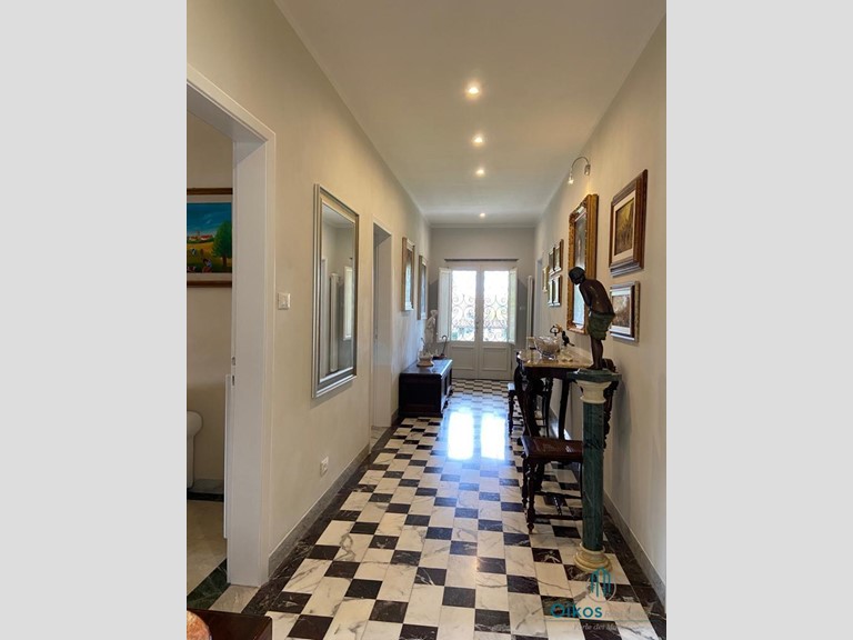 Villa in Affitto a Seravezza, zona Querceta, 23'000€, 133 m², arredato