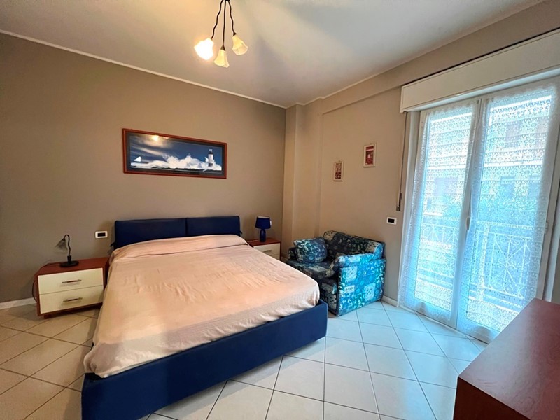 Bilocale in Affitto a San Bartolomeo al Mare, 700€, 44 m², arredato