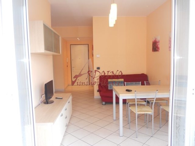 Trilocale in Affitto a San Bartolomeo al Mare, 80 m², arredato