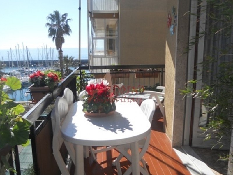 Trilocale in Affitto a San Bartolomeo al Mare, 80 m², arredato