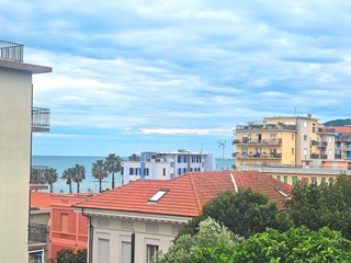 Trilocale in Affitto a San Bartolomeo al Mare, 80 m², arredato