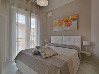 Trilocale in Vendita a Diano Marina, 480'000€, 95 m², arredato, con Box