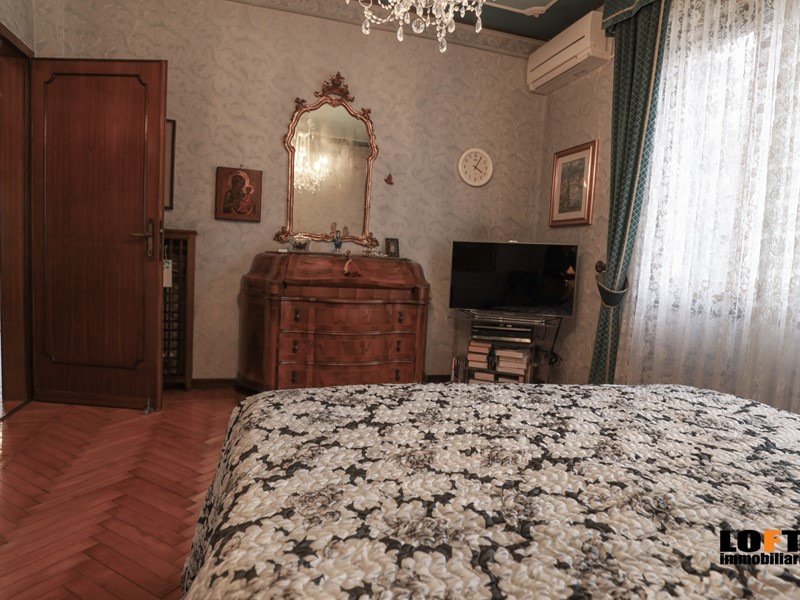 Casa Indipendente in Vendita a Padova, 395'000€, 380 m²
