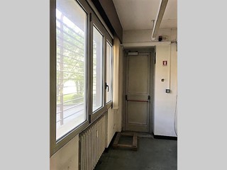 Ufficio in Vendita a Gravellona Toce, 430'000€, 470 m²