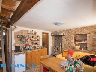 Casa Semi Indipendente in Vendita a Saludecio, zona Sant'ansovino, 69'000€, 74 m², con Box