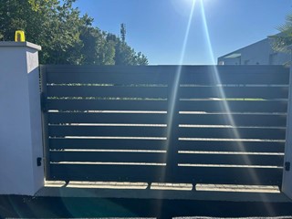 Casa Indipendente in Vendita a Sarzana, 450'000&euro;, 135 m²